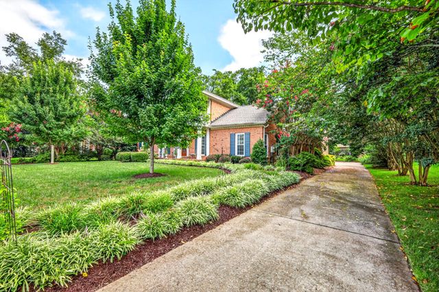 6040 Manor Pl, Brentwood, TN 37027
