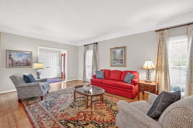 6040 Manor Pl, Brentwood, TN 37027