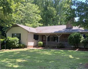 1229 Woodbrook Drive, Kernersville, NC 27284