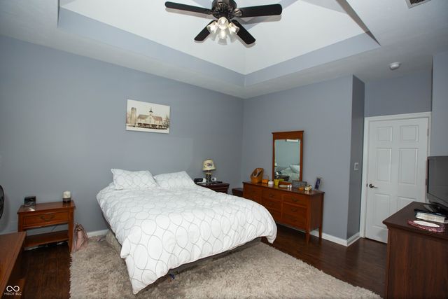 1034 Fallway Drive, Shelbyville, IN 46176