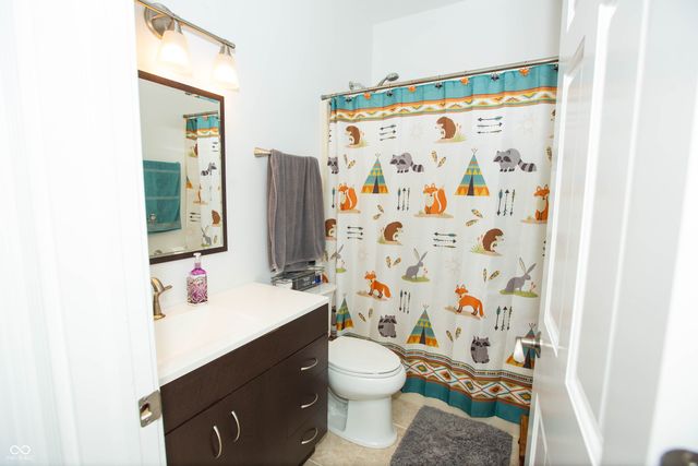 1034 Fallway Drive, Shelbyville, IN 46176