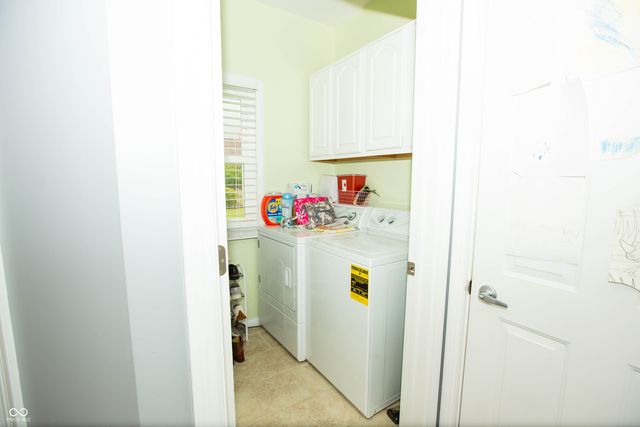 1034 Fallway Drive, Shelbyville, IN 46176