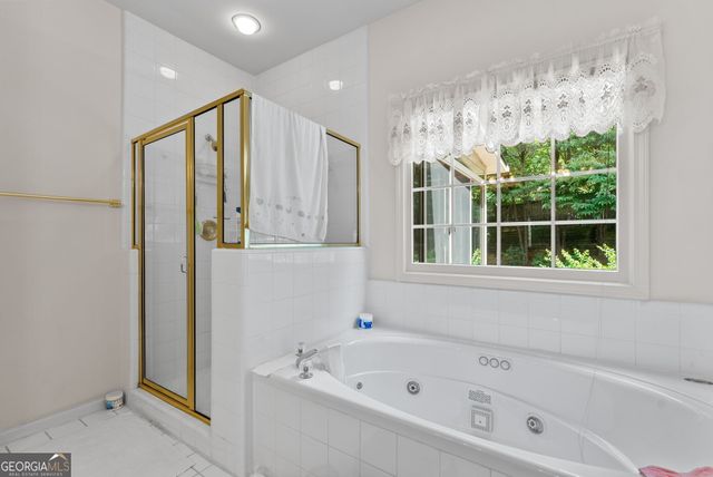2910 Arbor Creek Lane, Doraville, GA 30340