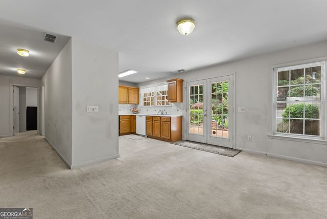2910 Arbor Creek Lane, Doraville, GA 30340