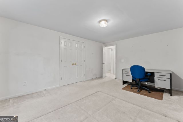 2910 Arbor Creek Lane, Doraville, GA 30340