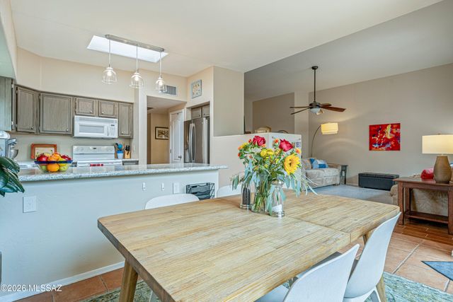 6486 N Sun Bluff Drive, Tucson, AZ 85704
