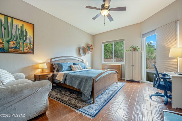 6486 N Sun Bluff Drive, Tucson, AZ 85704
