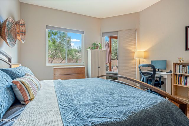 6486 N Sun Bluff Drive, Tucson, AZ 85704