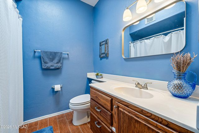 6486 N Sun Bluff Drive, Tucson, AZ 85704