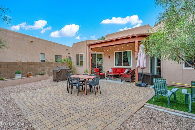 6486 N Sun Bluff Drive, Tucson, AZ 85704