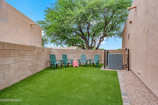 6486 N Sun Bluff Drive, Tucson, AZ 85704