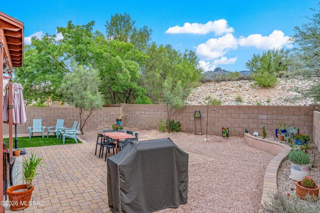 6486 N Sun Bluff Drive, Tucson, AZ 85704
