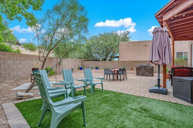 6486 N Sun Bluff Drive, Tucson, AZ 85704