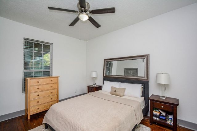 2018 Fulton Street 2, Houston, TX 77009