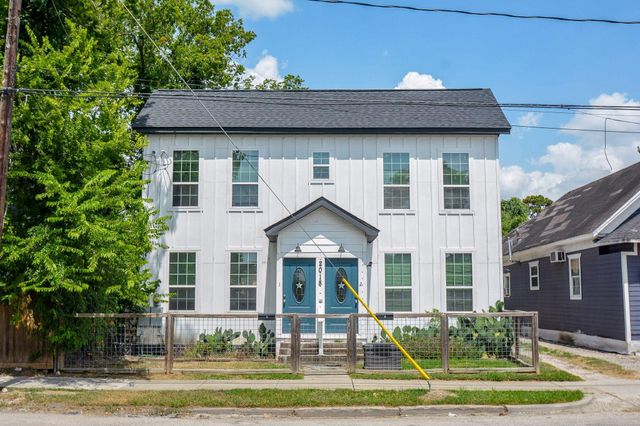 2018 Fulton Street 2, Houston, TX 77009