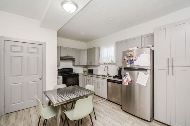 2018 Fulton Street 2, Houston, TX 77009