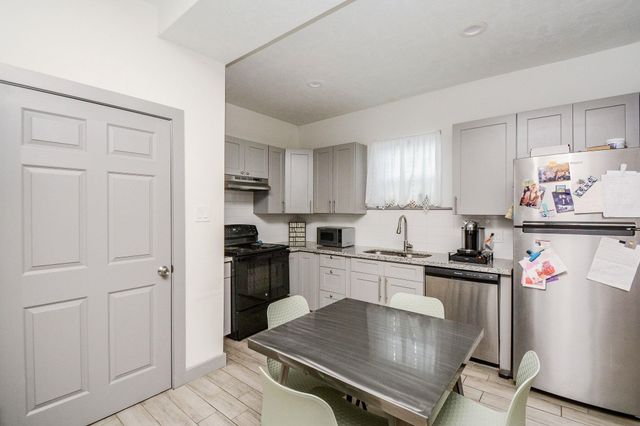2018 Fulton Street 2, Houston, TX 77009
