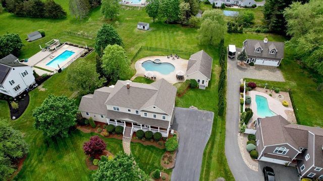8 Turner Drive, North Reading, MA 01864