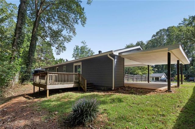 31 Trina Avenue NE, Kennesaw, GA 30144
