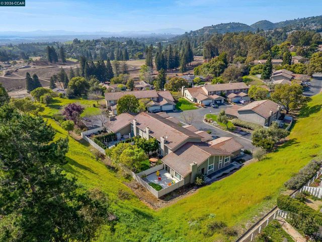 131 Ironwood, Oakland, CA 94605