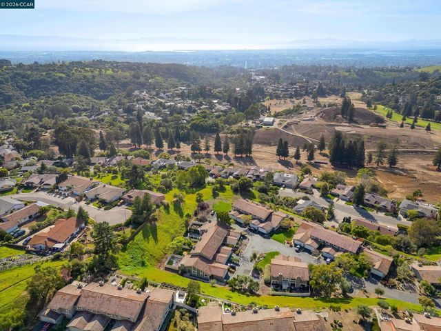 131 Ironwood, Oakland, CA 94605