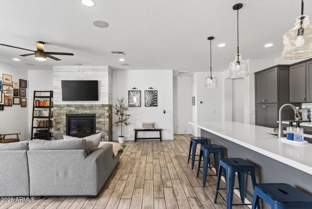 9735 E TORINO Avenue, Mesa, AZ 85212