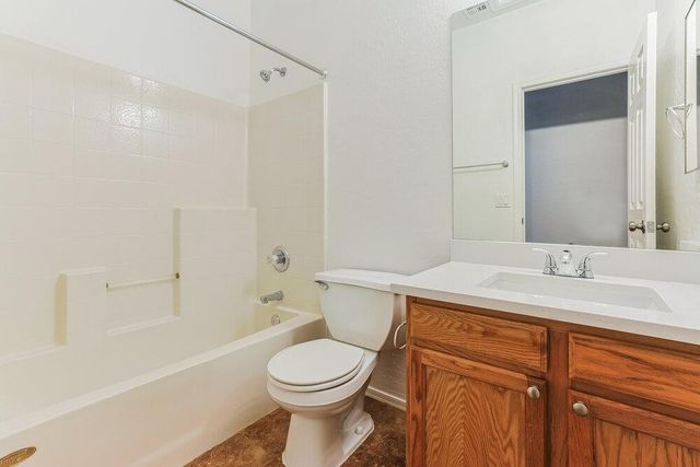 125 N 22nd Place Unit 117, Mesa, AZ 85213