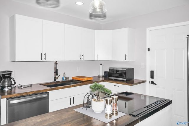 1211 Baltimore Hill Road, Huntsville, AL 35810