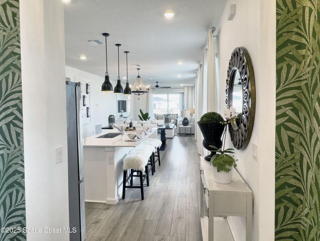 2833 Antarus Drive NW, Palm Bay, FL 32907