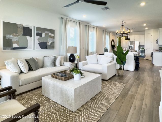 2833 Antarus Drive NW, Palm Bay, FL 32907