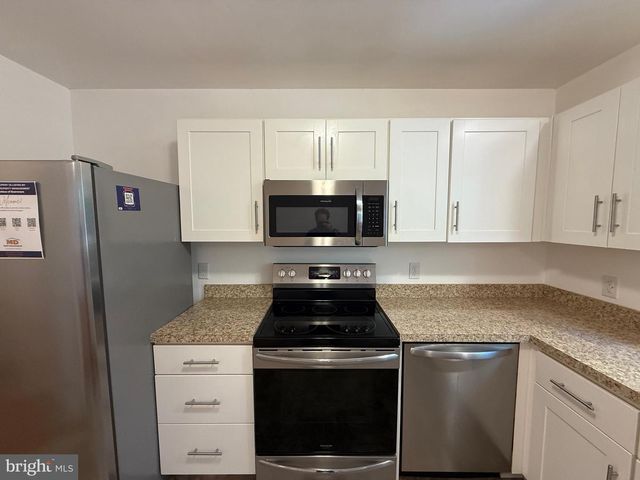 431 RIDGEMORE ST, Fredericksburg, VA 22405