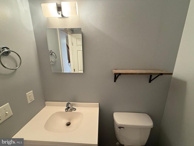 431 RIDGEMORE ST, Fredericksburg, VA 22405