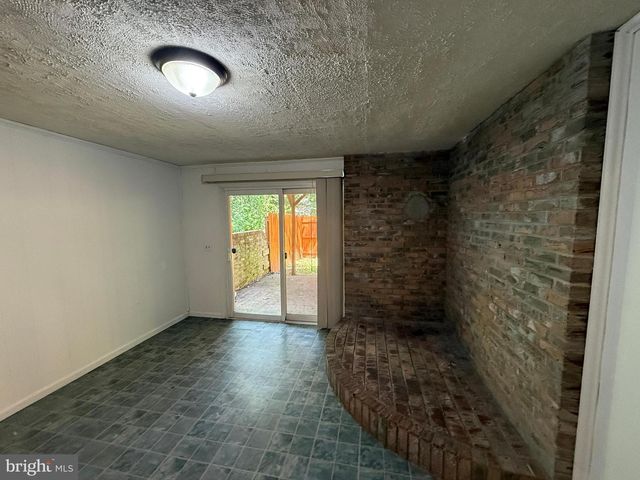 431 RIDGEMORE ST, Fredericksburg, VA 22405