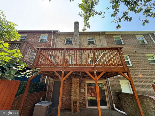 431 RIDGEMORE ST, Fredericksburg, VA 22405