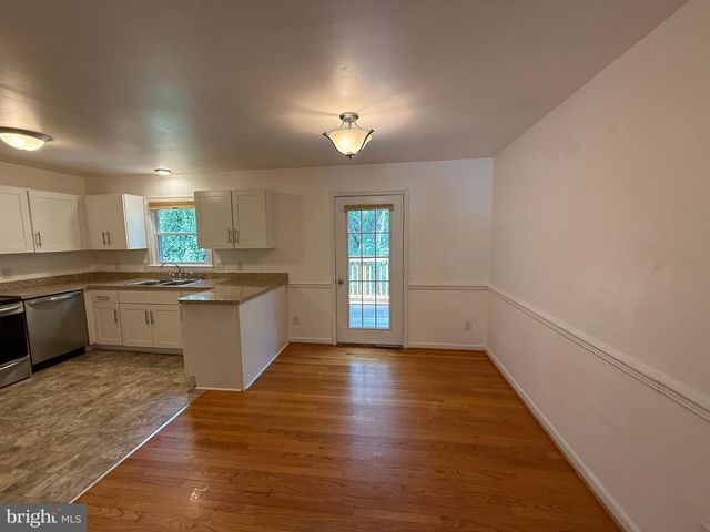 431 RIDGEMORE ST, Fredericksburg, VA 22405