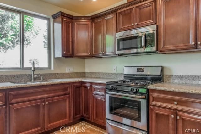 125 W 219th Place, Carson, CA 90745