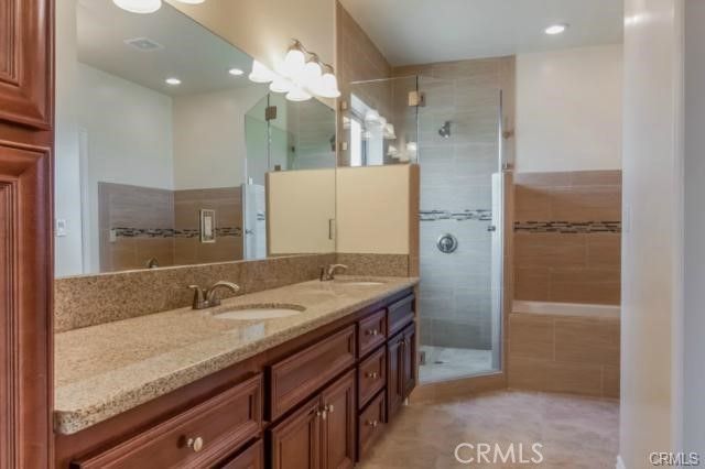 125 W 219th Place, Carson, CA 90745