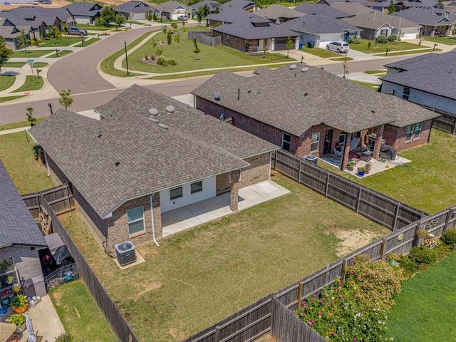 2809 Gulliver Street, Norman, OK 73069