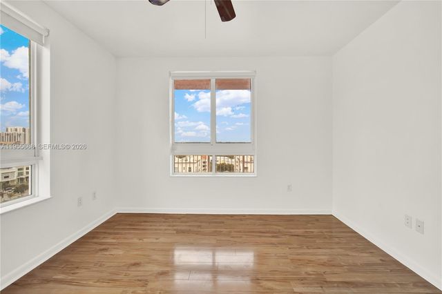 7350 SW 89th St 1402S, Miami, FL 33156