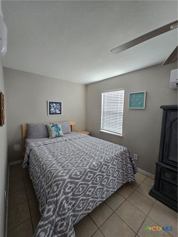 8 Mesquite Street, Palacios, TX 77465