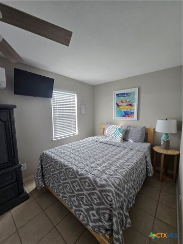 8 Mesquite Street, Palacios, TX 77465