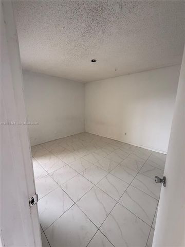 3199 Foxcroft Rd 311, Miramar, FL 33025