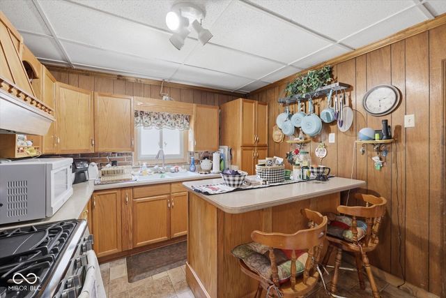 326 W Taylor Street, Shelbyville, IN 46176
