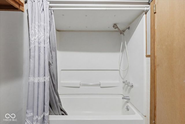 326 W Taylor Street, Shelbyville, IN 46176