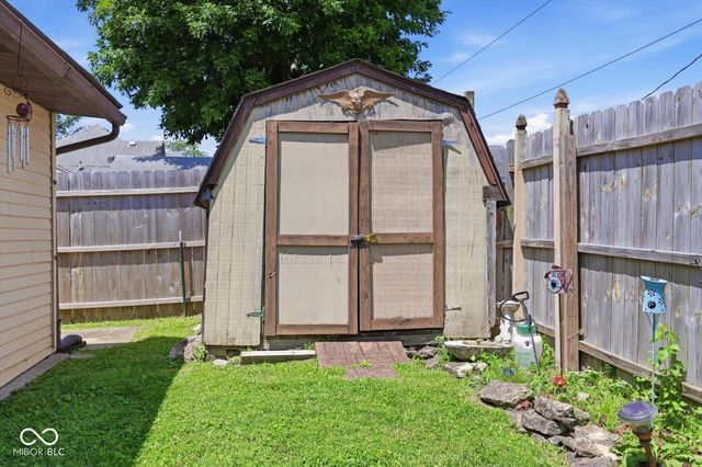326 W Taylor Street, Shelbyville, IN 46176