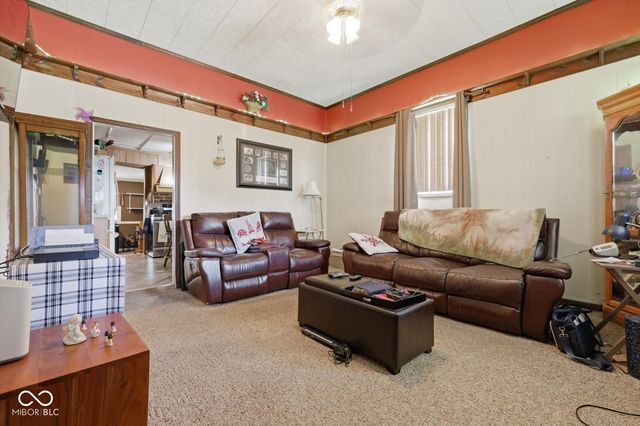 326 W Taylor Street, Shelbyville, IN 46176