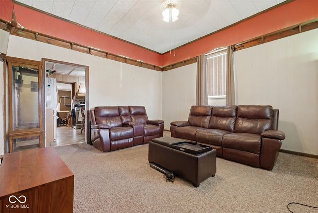 326 W Taylor Street, Shelbyville, IN 46176