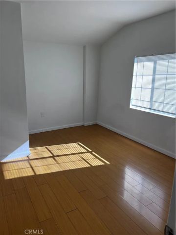 10641 Russett, Sunland, CA 91040