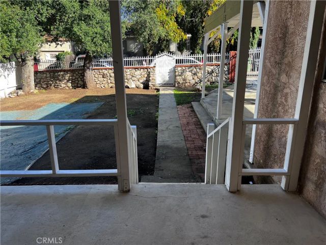 10641 Russett, Sunland, CA 91040