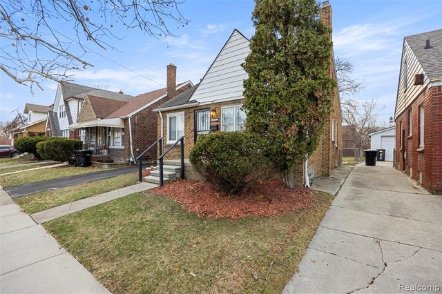 8871 Sussex Street, Detroit, MI 48228